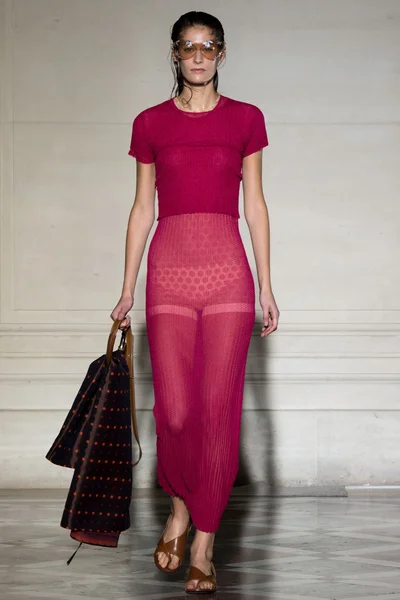 Look 29